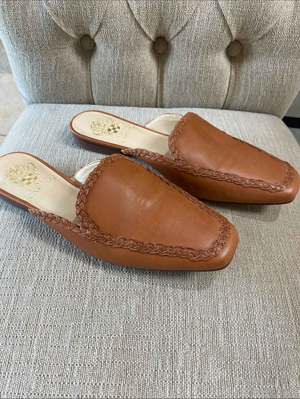 Vince Camuto NEW Cognac Braided Leather Slip-On Mules / Sz 7.5 - Picture 3 of 14